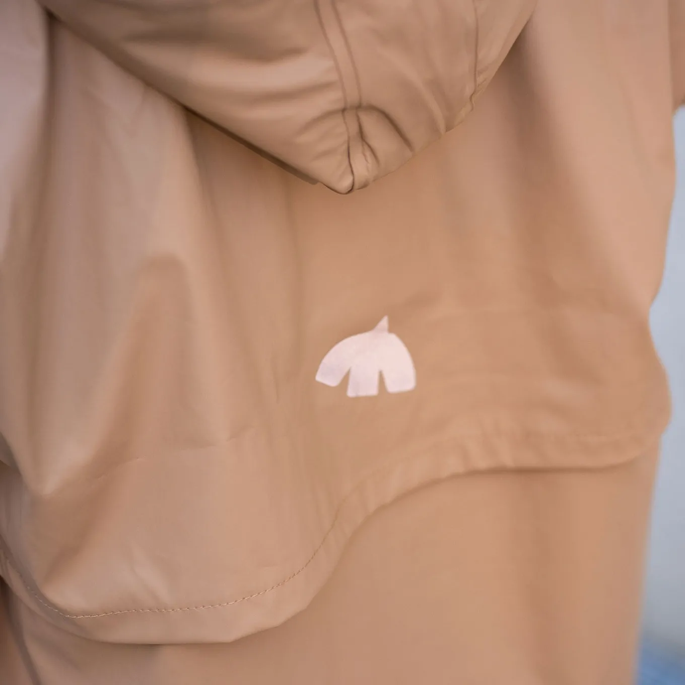 aarhus rain jacket caramel