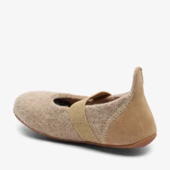 ballet wool nougat