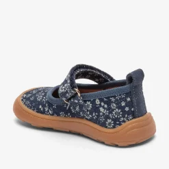 barefoot ballet wild flower blue