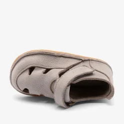 barefoot beannie mouse