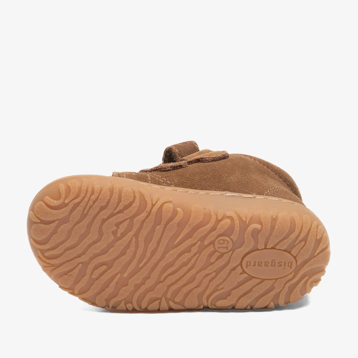 barefoot hale v almond ambra