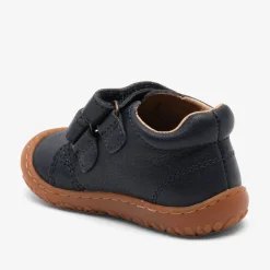 barefoot hale v dark blue