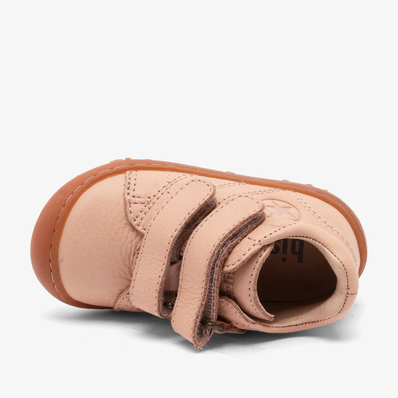barefoot hale v nude