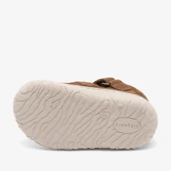 barefoot hana almond