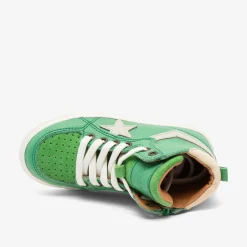 isak bright green