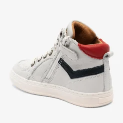 isak white