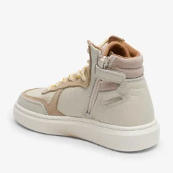 mio off white