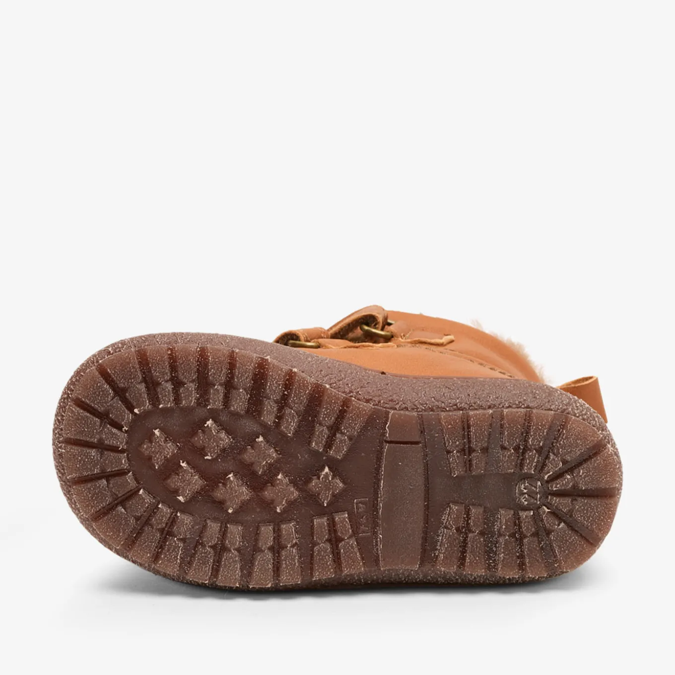 storm lamb cognac
